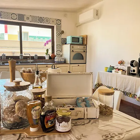 Il Mare Di Frühstückspension 4*